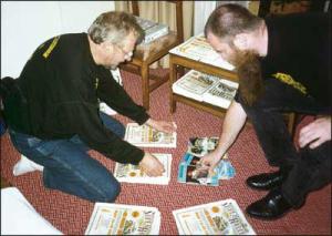 Packning av reklammaterial inför Super Rally 1997