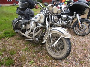 Skitig motorcykel Distrikt H